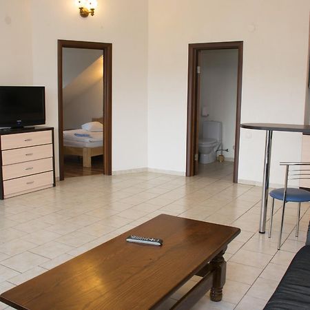 Kedem Hotel Lipiny Luaran gambar
