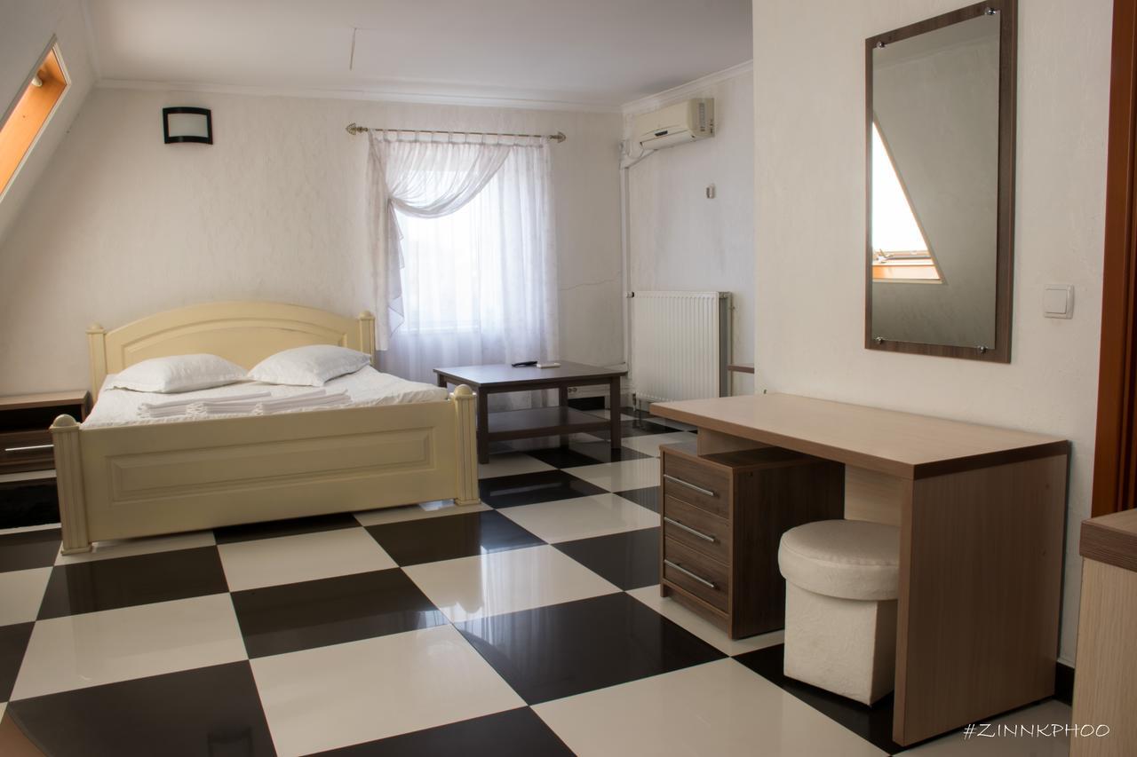 Kedem Hotel Lipiny Luaran gambar